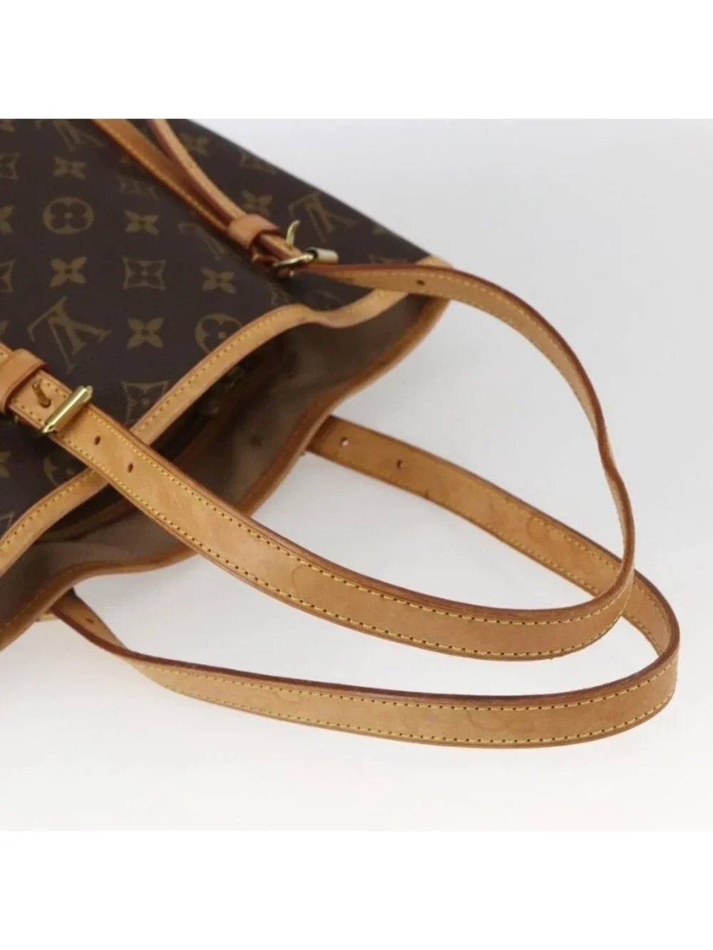 Authentic LOUIS VUITTON Monogram Bucket GM Shoulder Bag M42236 LV